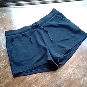 🍀Old Navy Black Cotton Blend Shorts!!!!